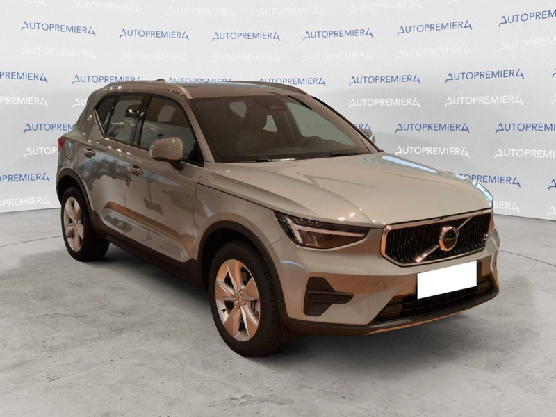 Volvo XC40 usata a Como (3)