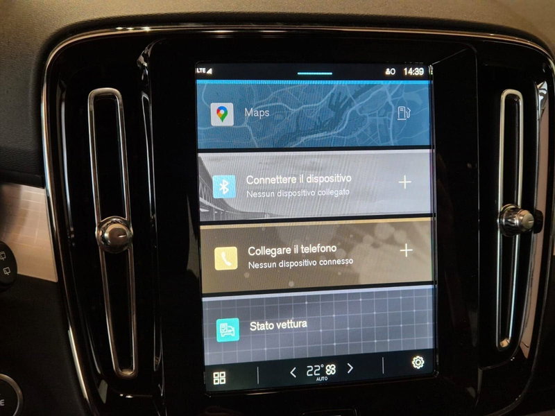 Volvo XC40 usata a Como (6)