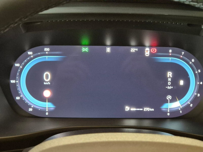 Volvo XC40 usata a Como (9)