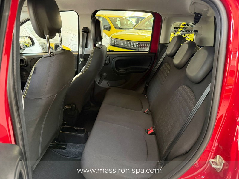 Fiat Panda Cross usata a Milano (11)