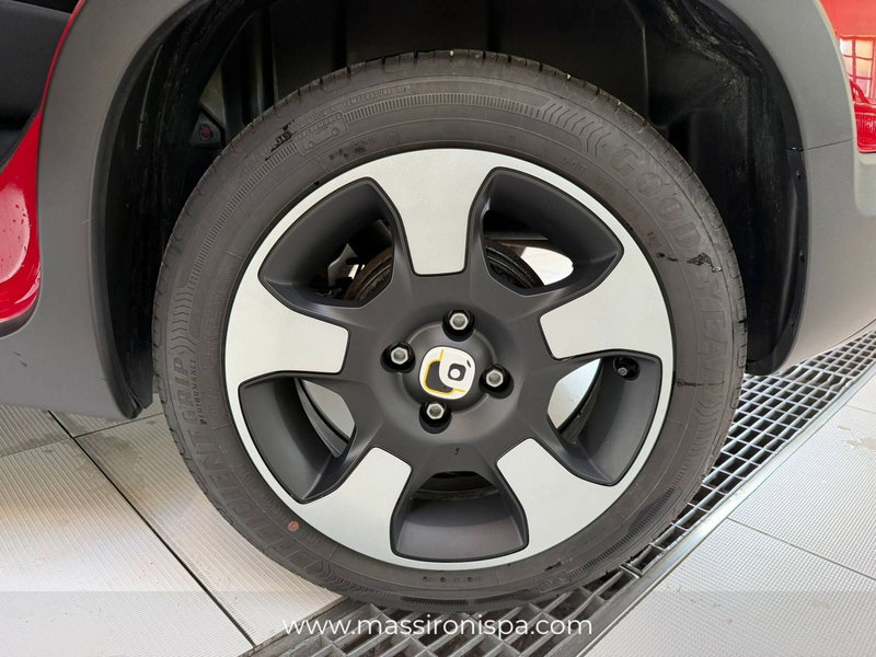 Fiat Panda Cross usata a Milano (13)