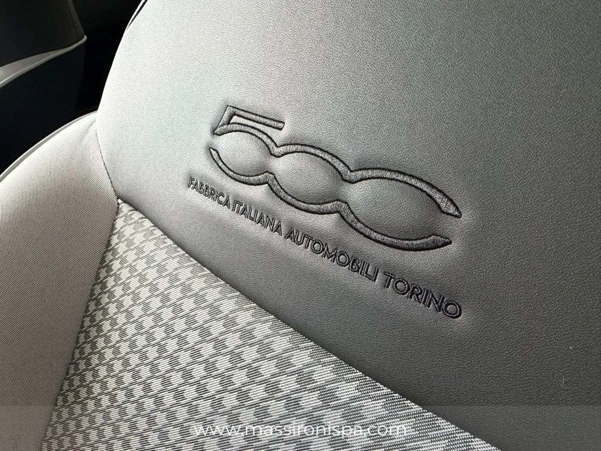Fiat 500 nuova a Milano (5)