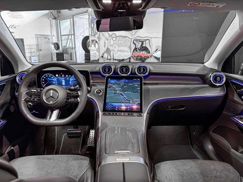 Mercedes-Benz GLC nuova a Ancona (15)