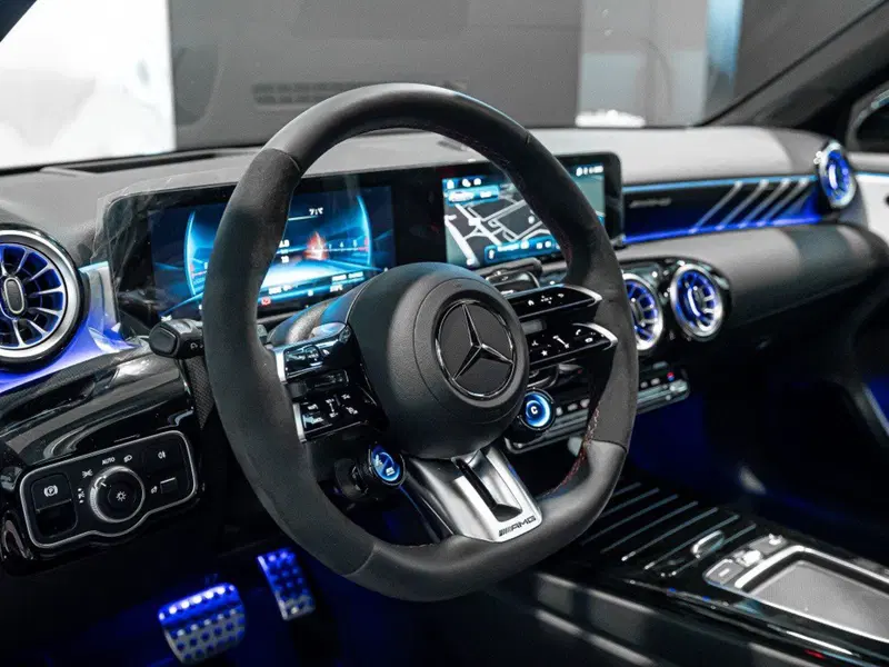 Mercedes-Benz Classe A nuova a Ancona (11)
