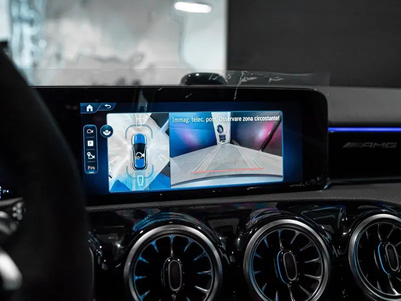 Mercedes-Benz Classe A nuova a Ancona (17)