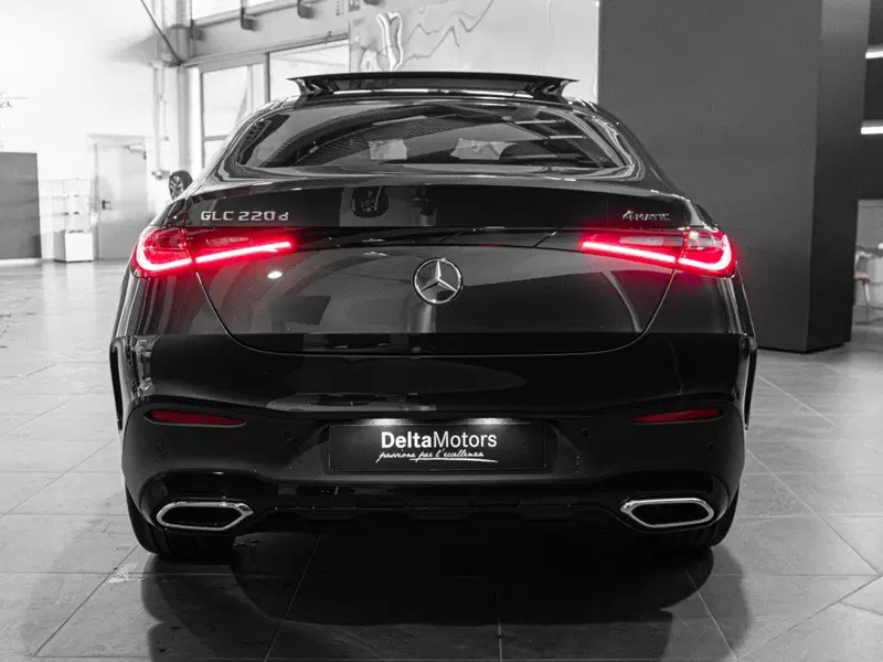 Mercedes-Benz GLC Coupé nuova a Ancona (3)