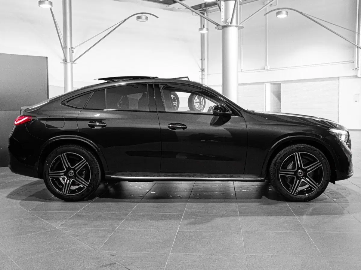 Mercedes-Benz GLC Coupé nuova a Ancona (4)