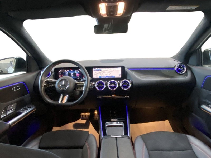 Mercedes-Benz GLA SUV usata a Napoli (13)