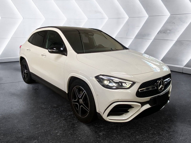 Mercedes-Benz GLA SUV usata a Napoli (3)