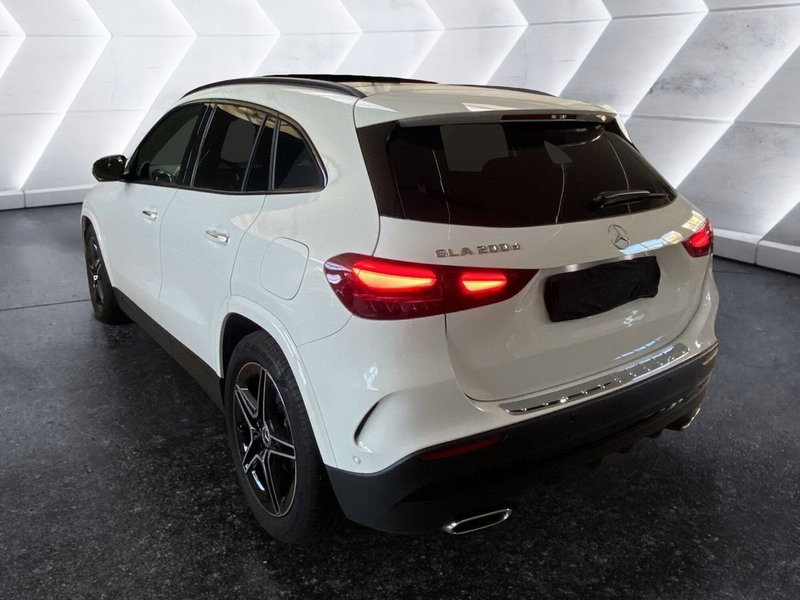 Mercedes-Benz GLA SUV usata a Napoli (6)