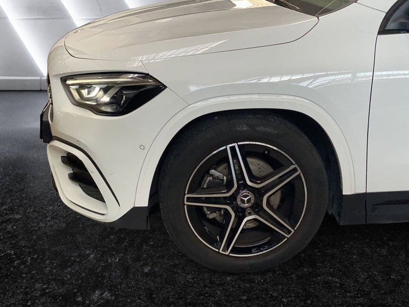 Mercedes-Benz GLA SUV usata a Napoli (9)