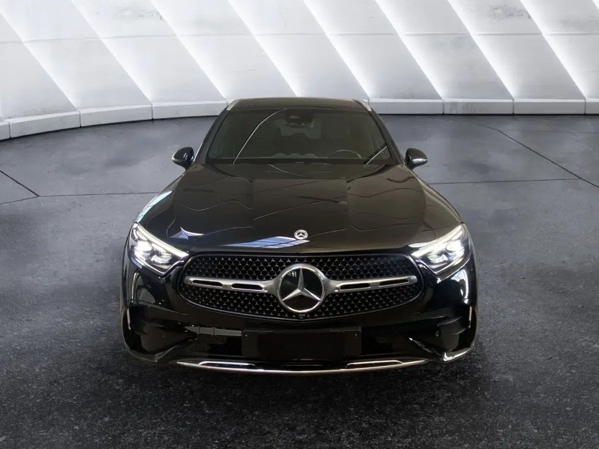 Mercedes-Benz GLC SUV usata a Napoli (2)