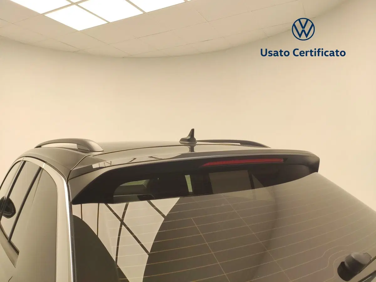 Volkswagen Taigo usata a Avellino (13)