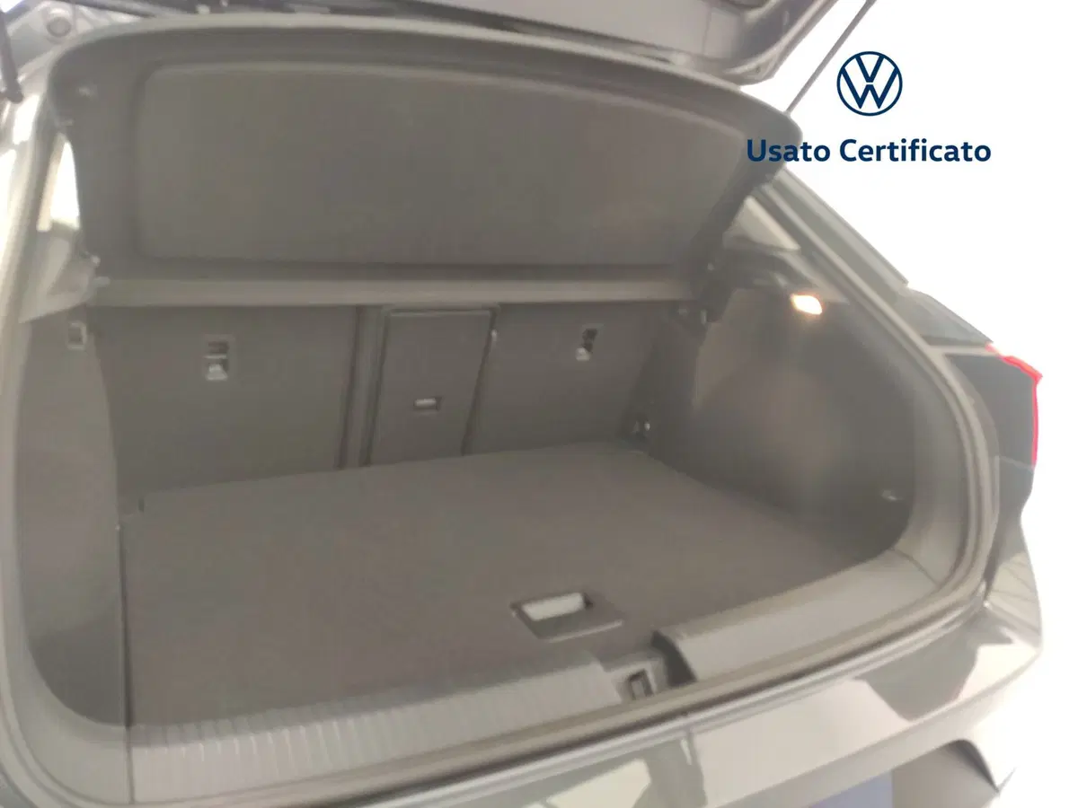 Volkswagen Taigo usata a Avellino (14)