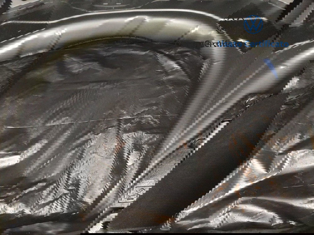 Volkswagen Taigo usata a Avellino (15)