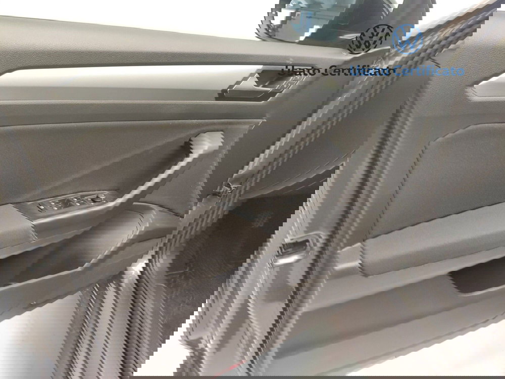 Volkswagen Taigo usata a Avellino (17)