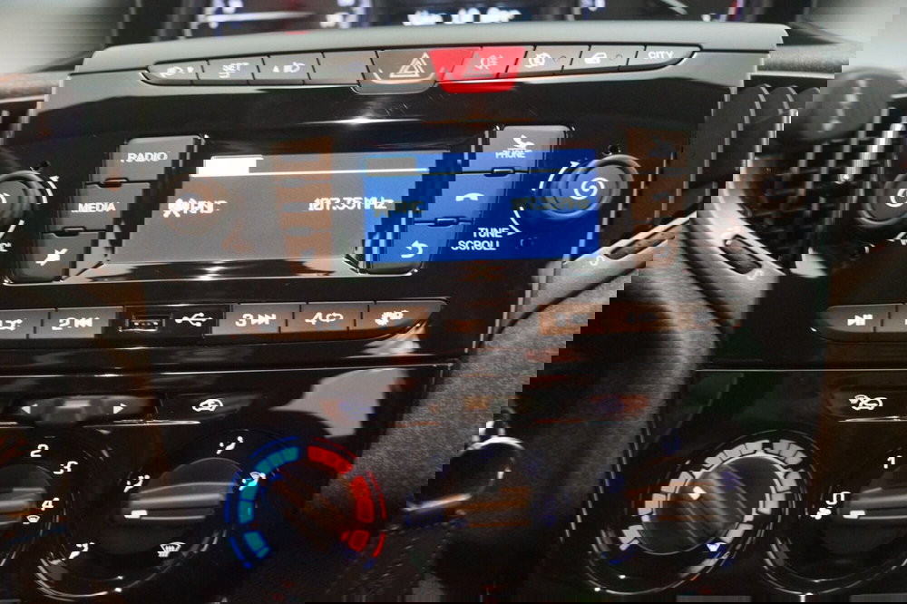 Lancia Ypsilon usata a Torino (15)