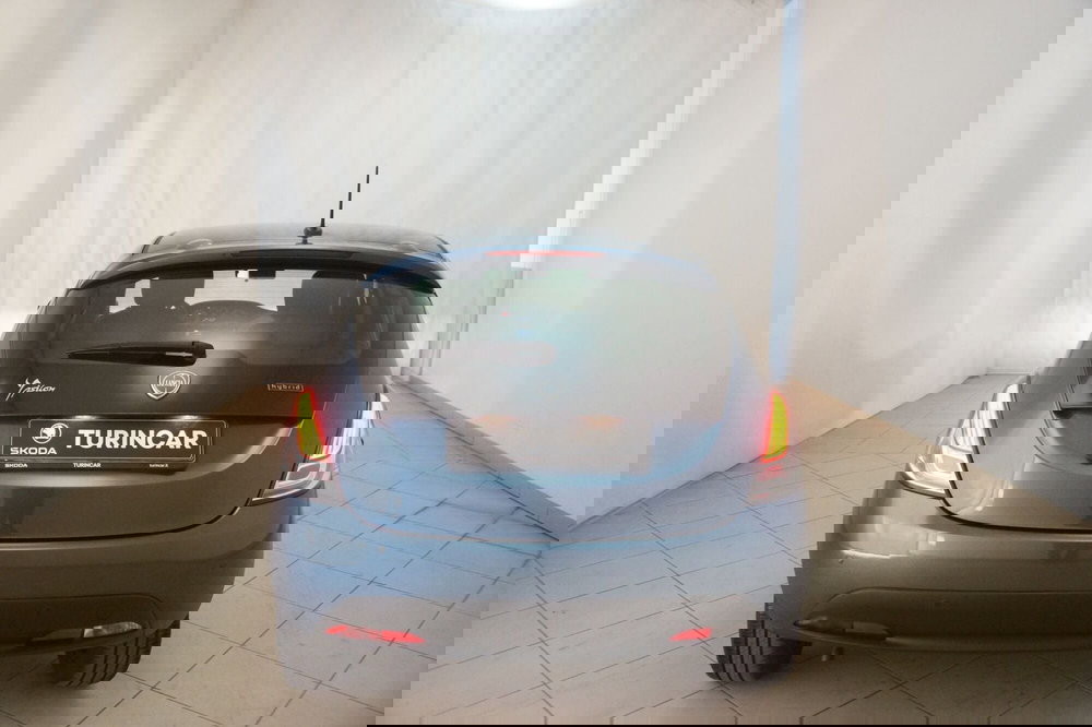 Lancia Ypsilon usata a Torino (20)