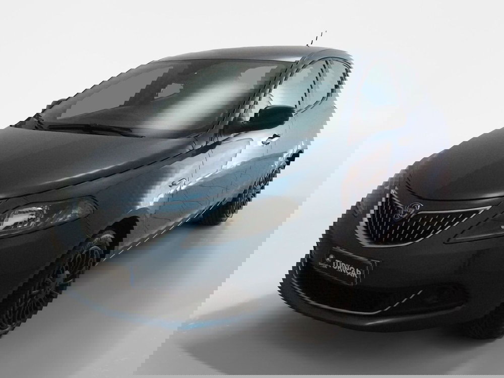 Lancia Ypsilon usata a Torino (3)