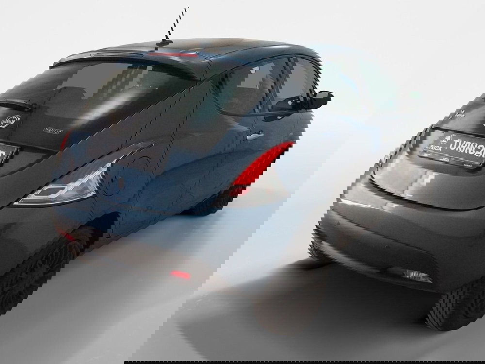 Lancia Ypsilon usata a Torino (6)