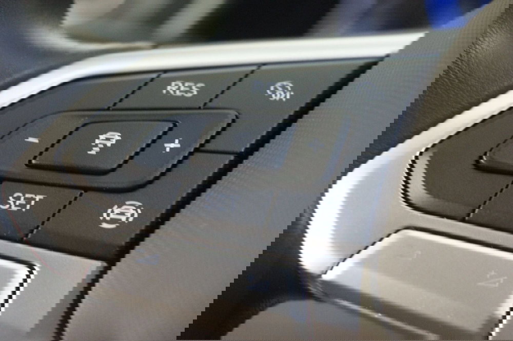 Volkswagen Tiguan usata a Torino (12)