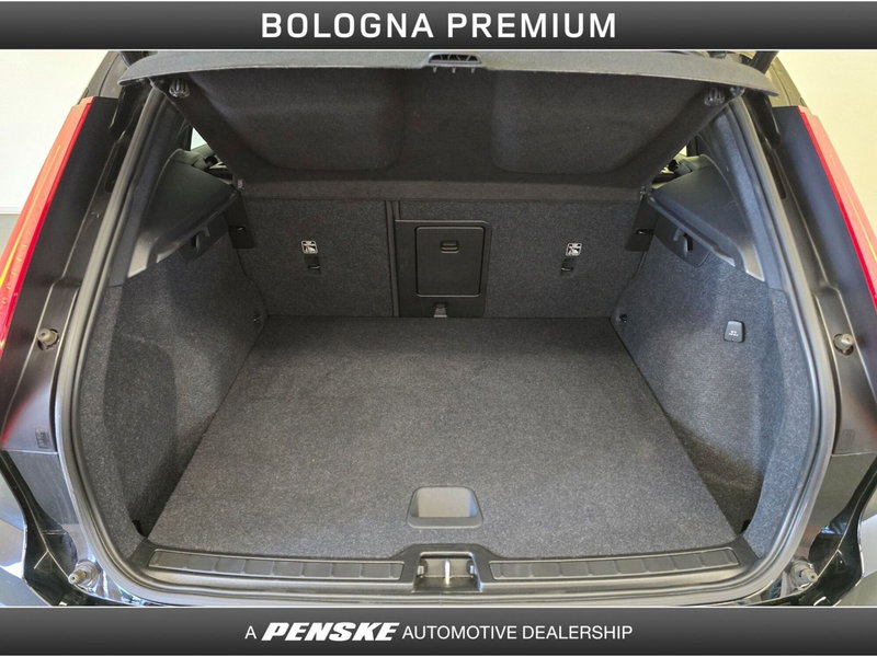 Volvo XC40 usata a Bologna (10)