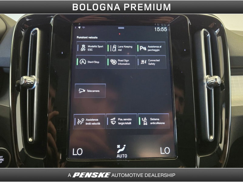Volvo XC40 usata a Bologna (13)