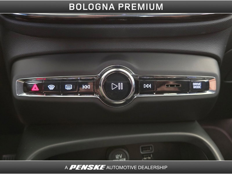 Volvo XC40 usata a Bologna (18)