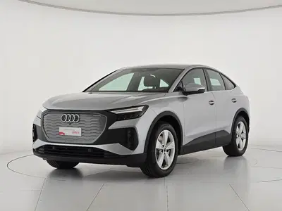 Audi Q4 Sportback Q4 40 e-tron del 2025 usata a Alessandria