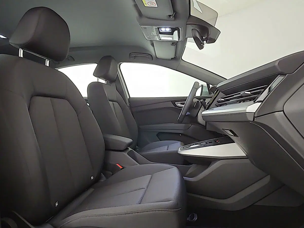 Audi Q4 Sportback usata a Alessandria (13)