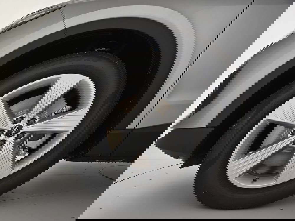 Audi Q4 Sportback usata a Alessandria (7)