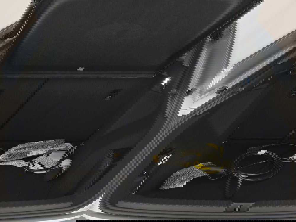 Audi Q4 Sportback usata a Alessandria (8)