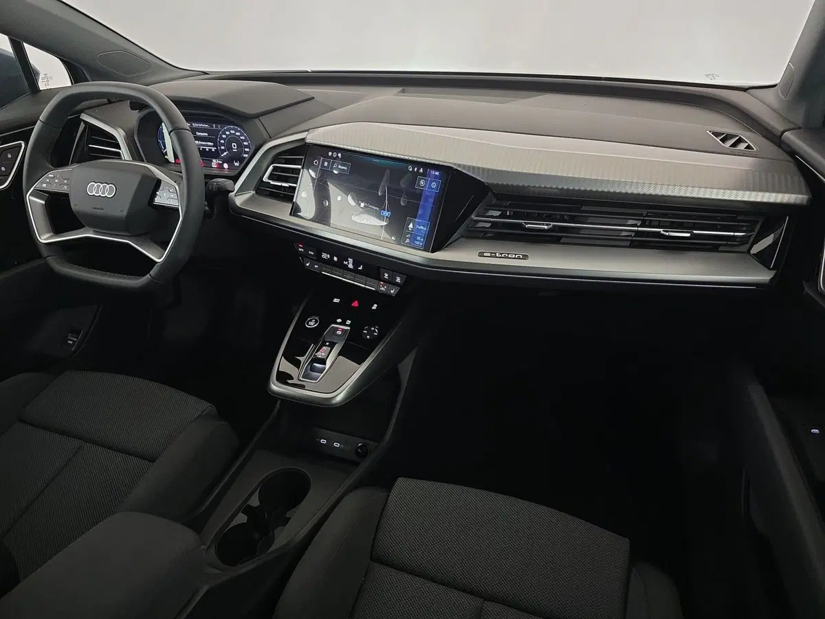 Audi Q4 Sportback usata a Alessandria (12)