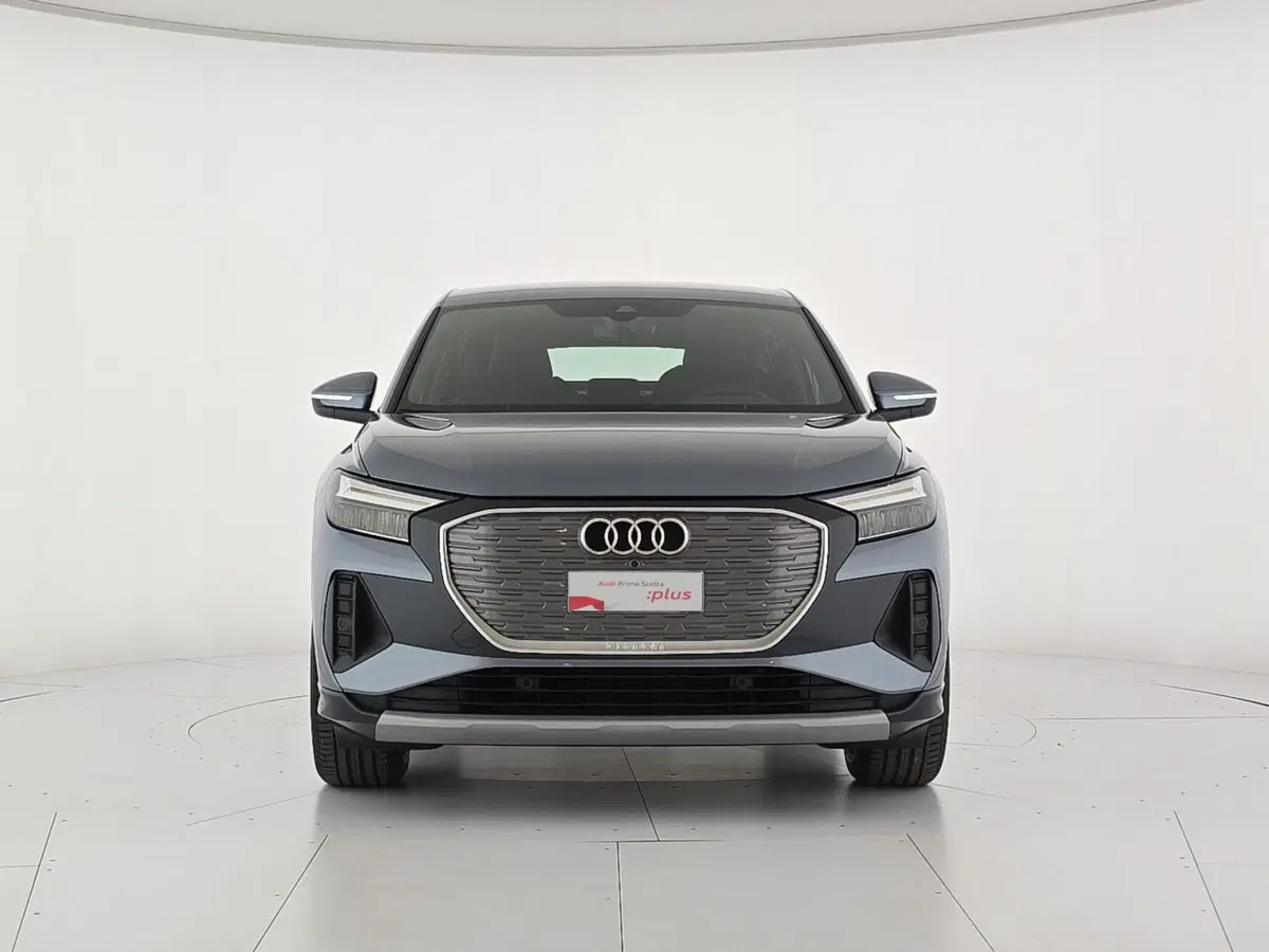 Audi Q4 Sportback usata a Alessandria (2)