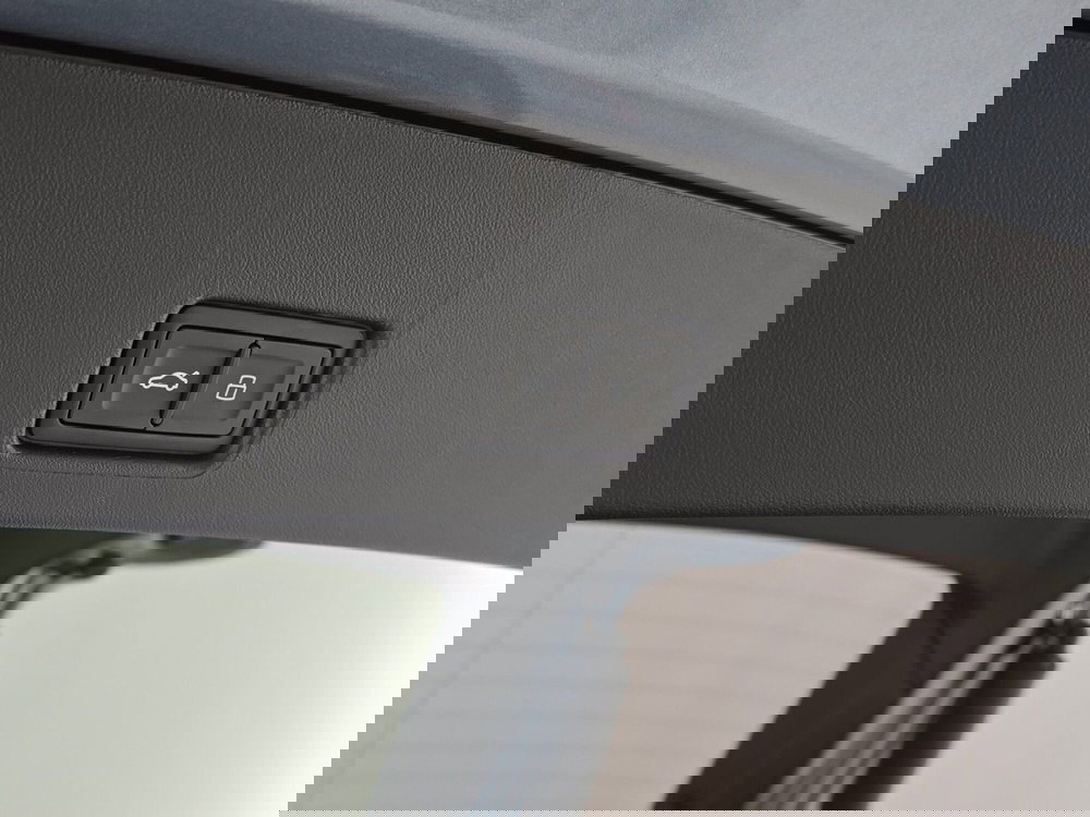 Audi Q4 Sportback usata a Alessandria (9)