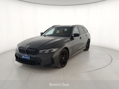 BMW Serie 3 Touring M340d  mhev 48V xdrive auto del 2024 usata a Massa