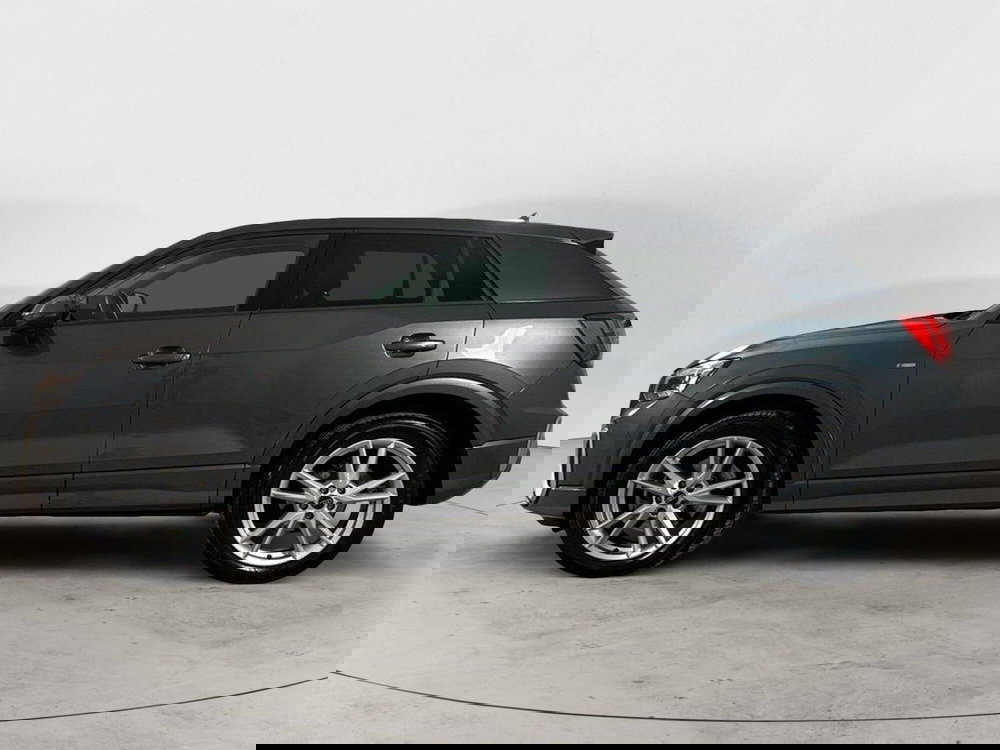 Audi Q2 usata a Napoli (5)