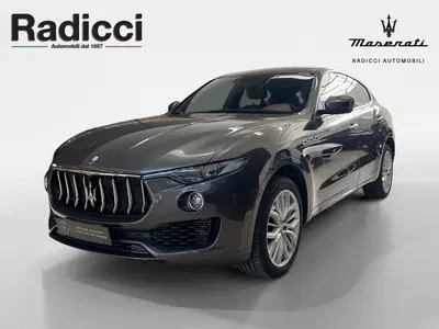 Maserati Levante Levante V6 Diesel AWD del 2018 usata a Bari