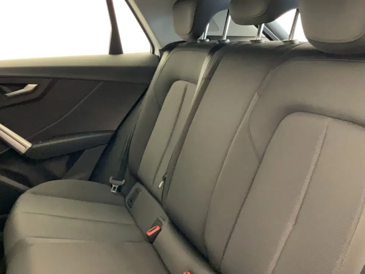 Audi Q2 usata a Caserta (11)