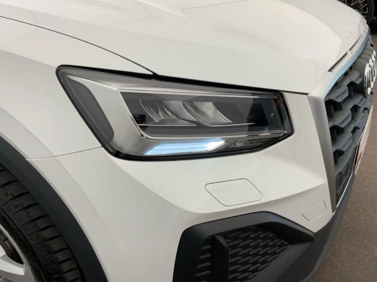 Audi Q2 usata a Caserta (13)