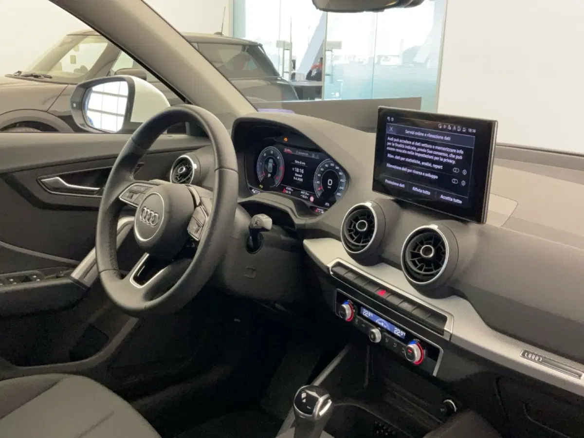 Audi Q2 usata a Caserta (16)