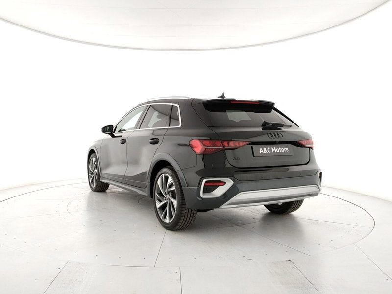 Audi A3 allstreet usata a Napoli (3)
