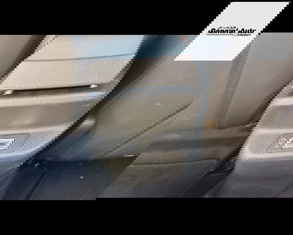 Jeep Avenger usata a Lucca (18)