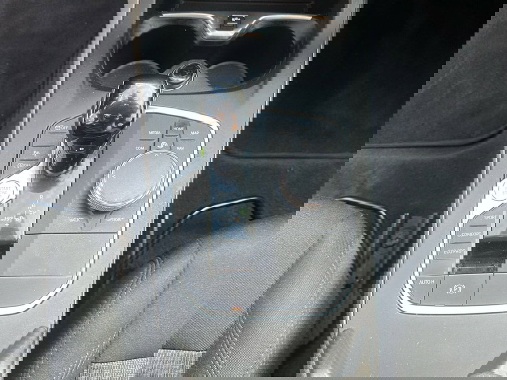 BMW Serie 1 usata a Caserta (12)