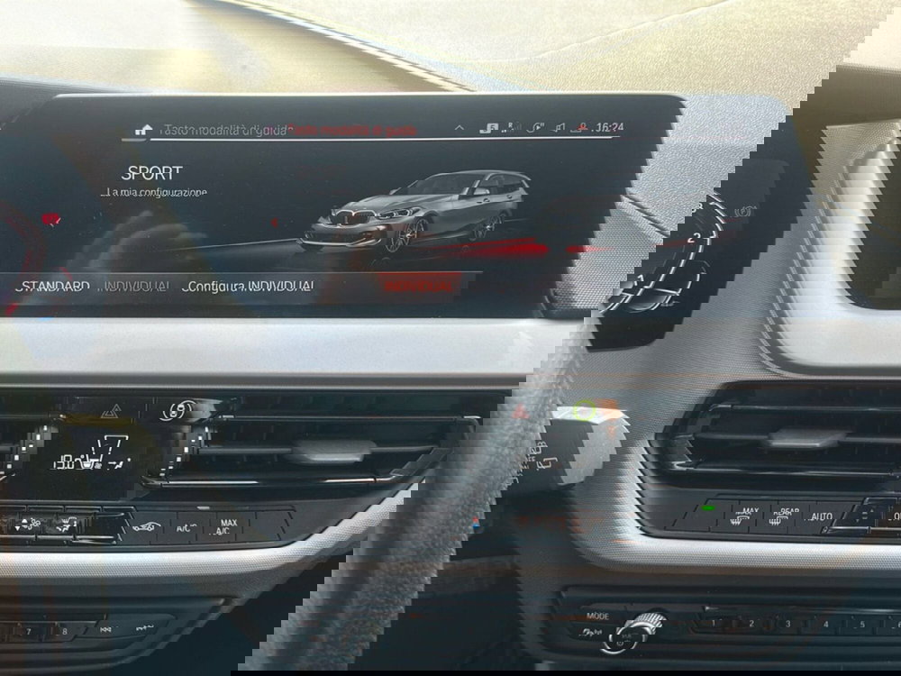 BMW Serie 1 usata a Caserta (16)