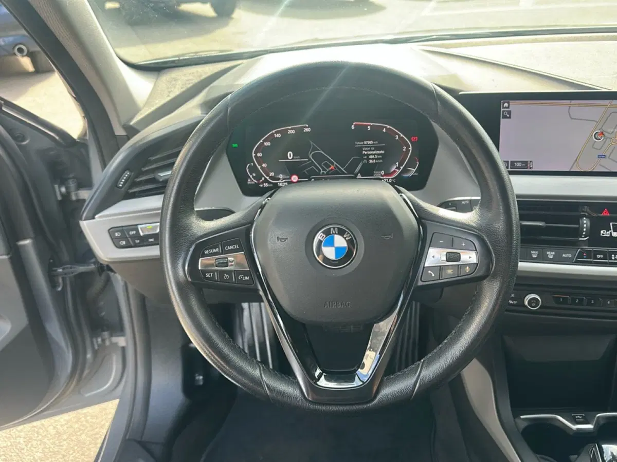 BMW Serie 1 usata a Caserta (18)