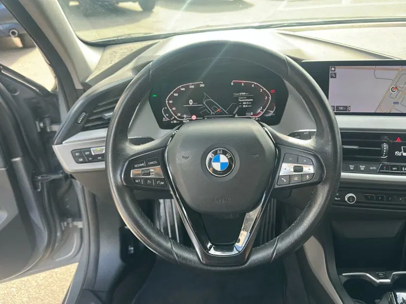 BMW Serie 1 usata a Caserta (18)