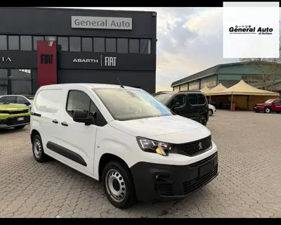 Peugeot Partner Furgone 1.5 bluehdi 130cv S&amp;S L1 p.maggior. eat8 del 2021 usata a Massarosa