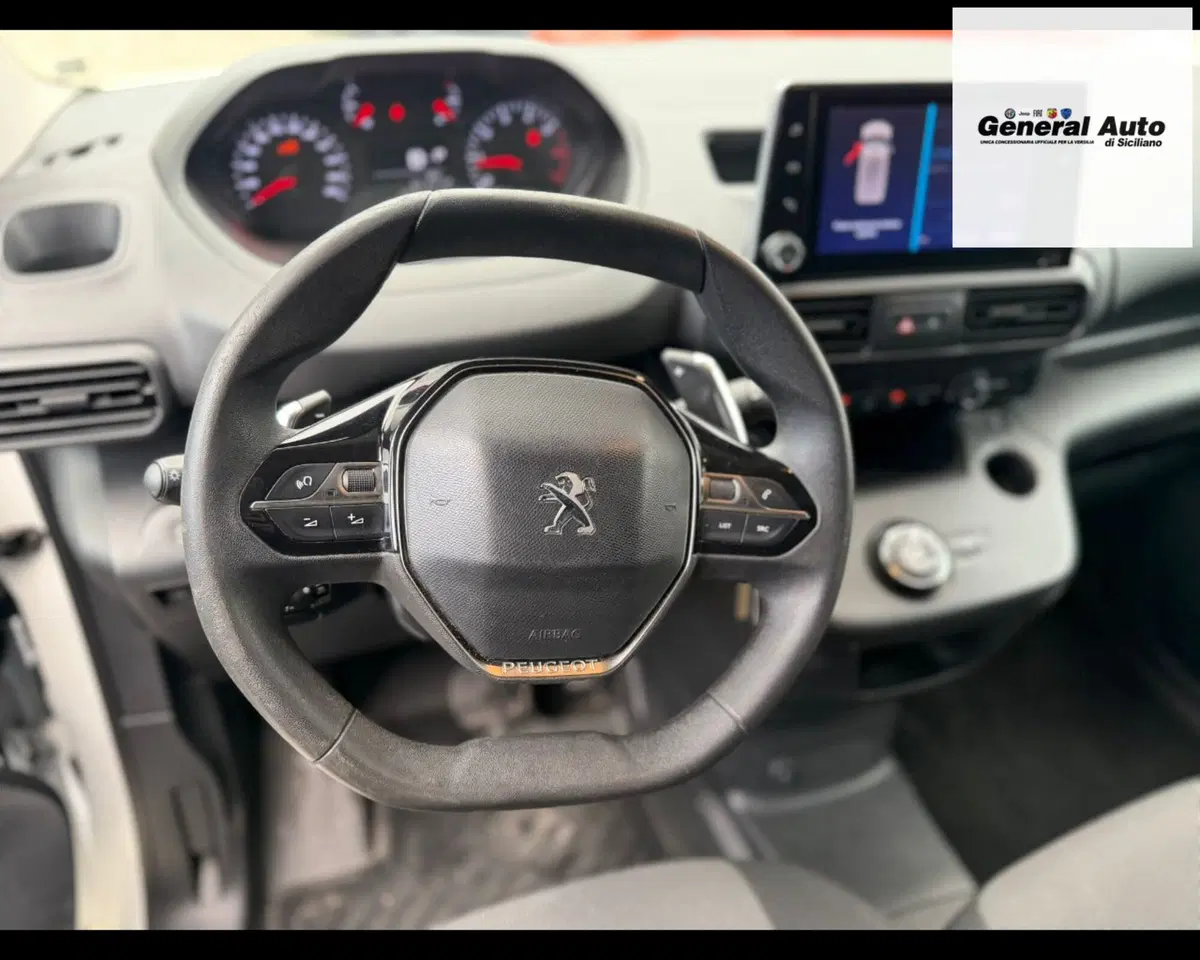 Peugeot Partner Furgone usata a Lucca (17)