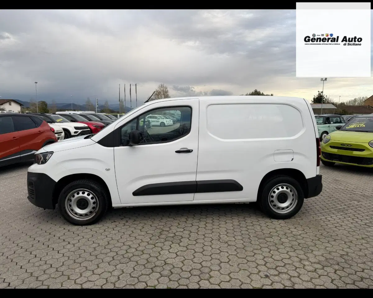 Peugeot Partner Furgone usata a Lucca (4)